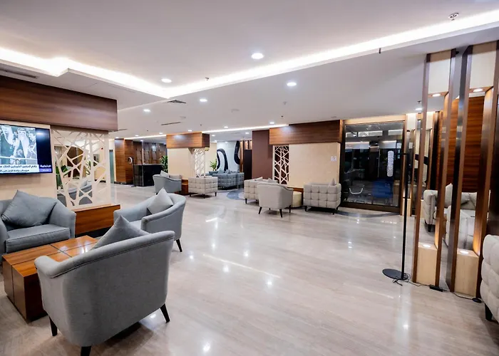 Mora Hotel By Pioneer
